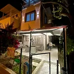 Feriehus Denize 5 Dk Yuerueme Mesafesinde Kus-ar Sitesi Kusadası