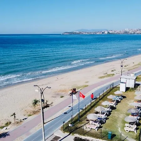 Denize 5 Dk Yuerueme Mesafesinde Kus-ar Sitesi Holiday home