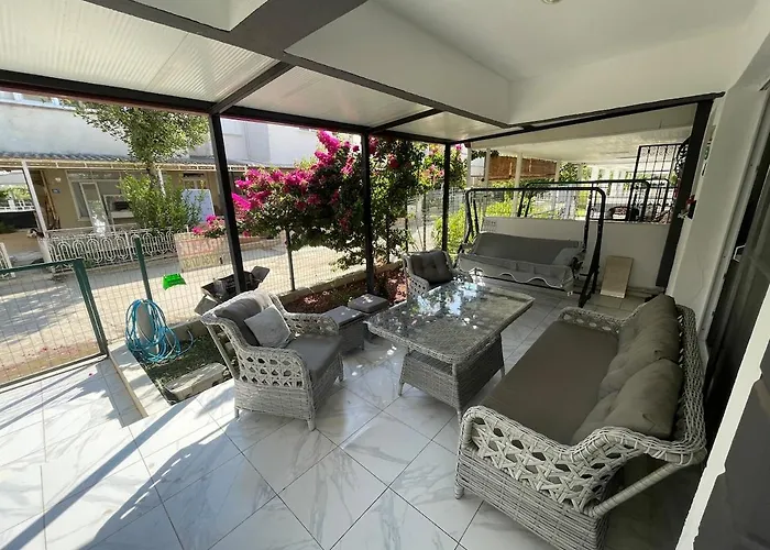 بيت للعطل Denize 5 Dk Yuerueme Mesafesinde Kus-ar Sitesi