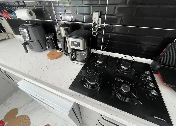 Denize 5 Dk Yuerueme Mesafesinde Kus-ar Sitesi * كوشاداسيه