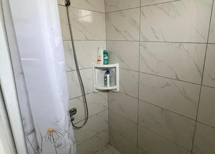 بيت للعطل Denize 5 Dk Yuerueme Mesafesinde Kus-ar Sitesi كوشاداسيه