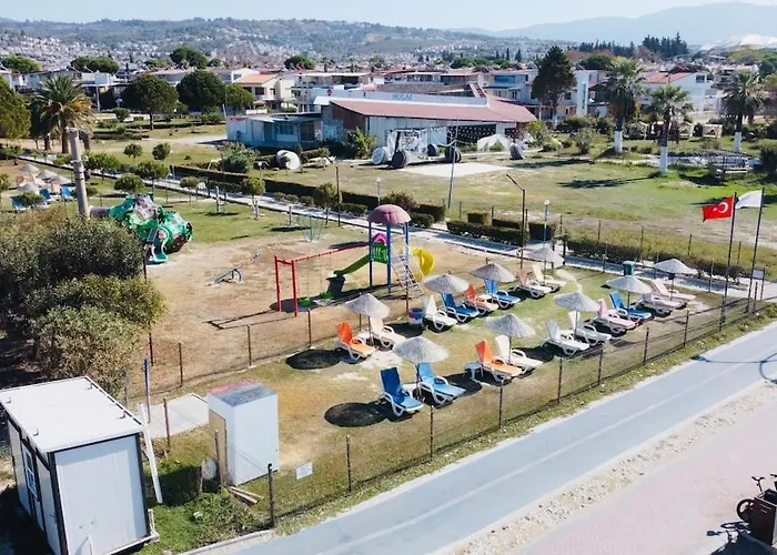 Denize 5 Dk Yuerueme Mesafesinde Kus-ar Sitesi بيت للعطل