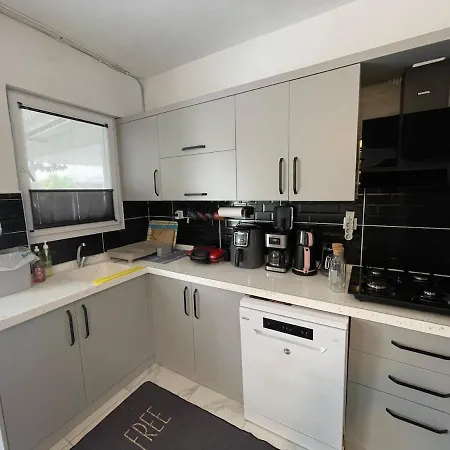 Nyaraló Denize 5 Dk Yuerueme Mesafesinde Kus-ar Sitesi