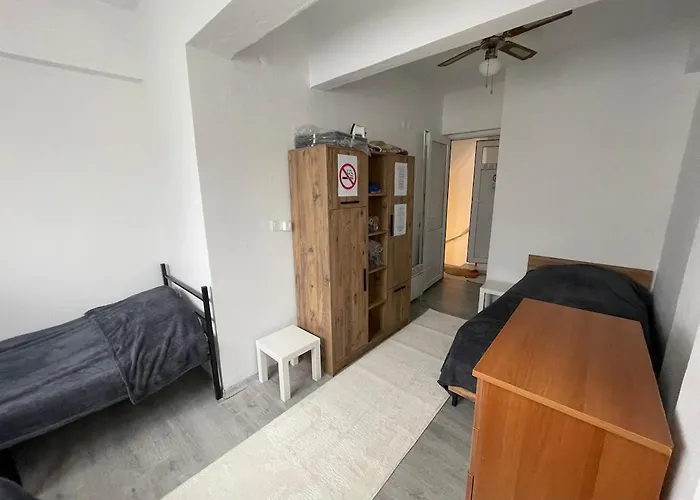 Denize 5 Dk Yuerueme Mesafesinde Kus-ar Sitesi 度假居 库萨达斯